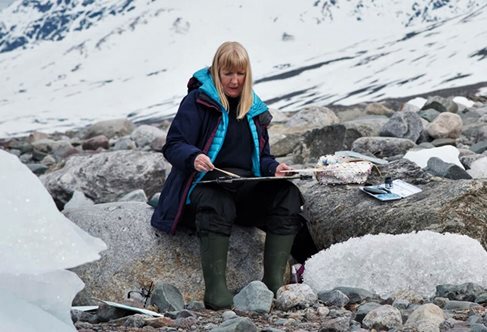 Adele Gibson painting in the Arctic