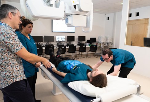 adjusting the xray table