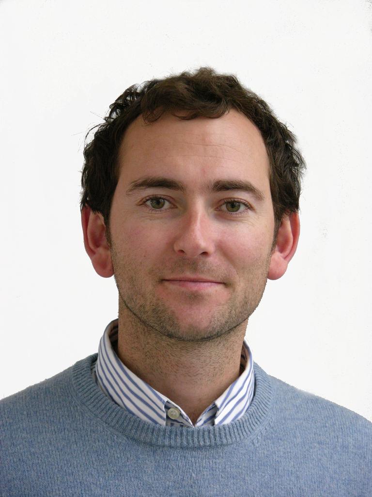 Profile photo for Dr Derek Covill
