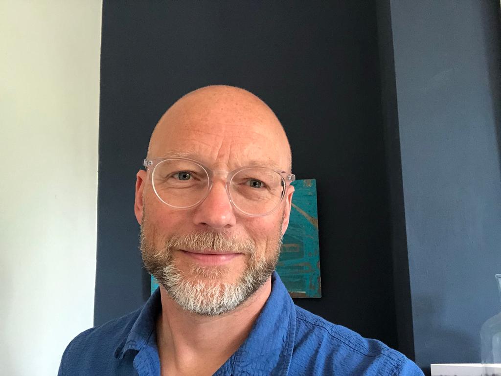 Profile photo for Dr Liam Connell