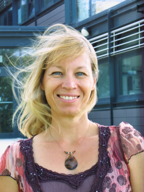 Profile photo for Dr Alison Barnes
