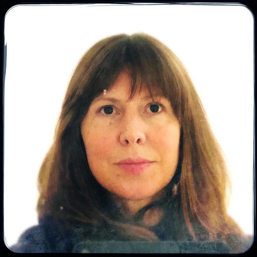 Profile photo for Eloise Calandre